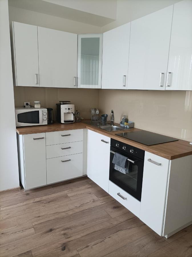 Stylovy Apartman Zemplinska Prešov Eksteriør bilde